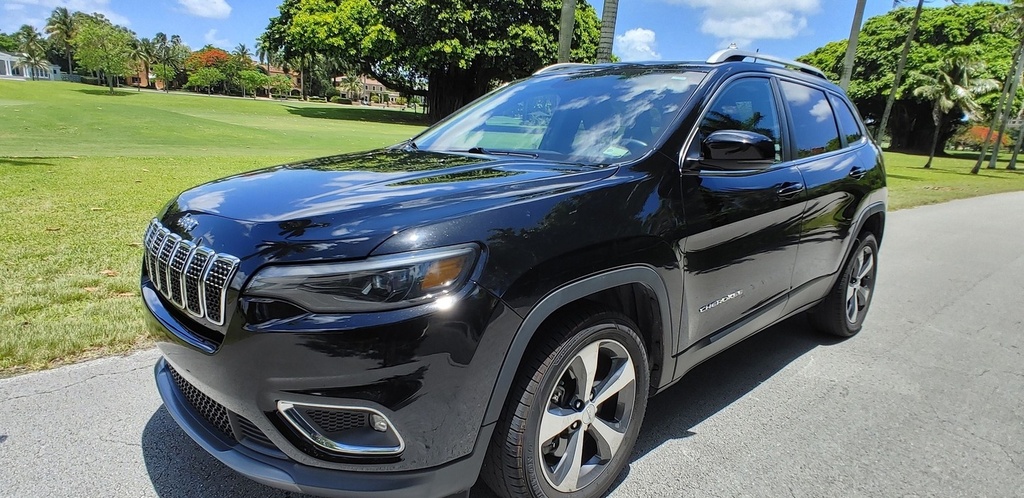 Jeep Cherokee 2019 Black1