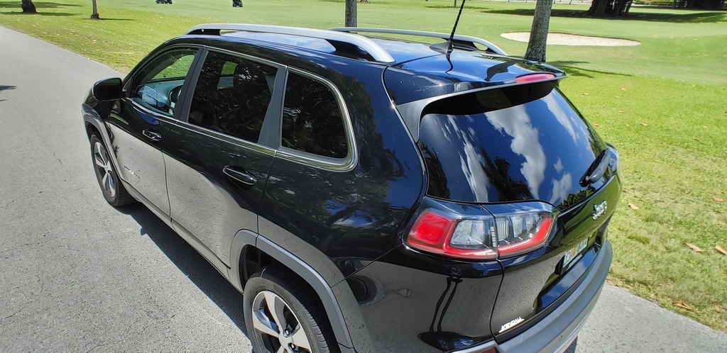 Jeep Cherokee 2019 Black2